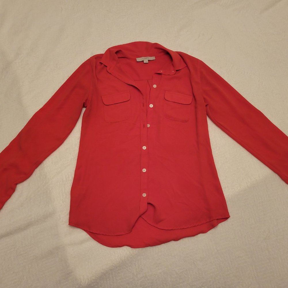 Pink Ann Taylor Loft XS button down shirt